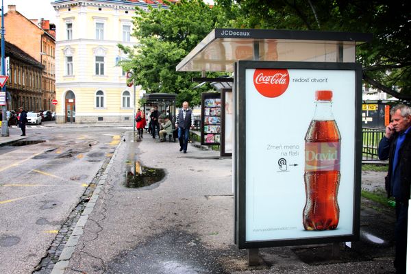 Coca-Cola kampaň Bratislava